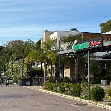 Margo, San Pietro Resort, Lalez *