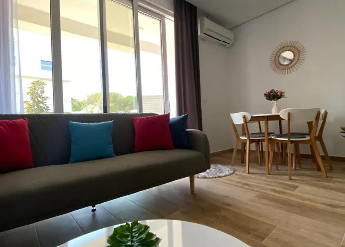 Margo, San Pietro Resort, Lalez *