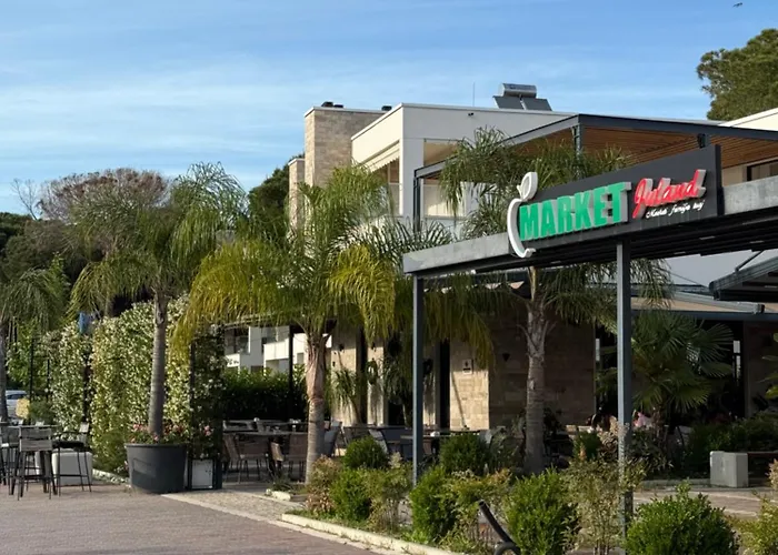 Margo, San Pietro Resort, Lalez *